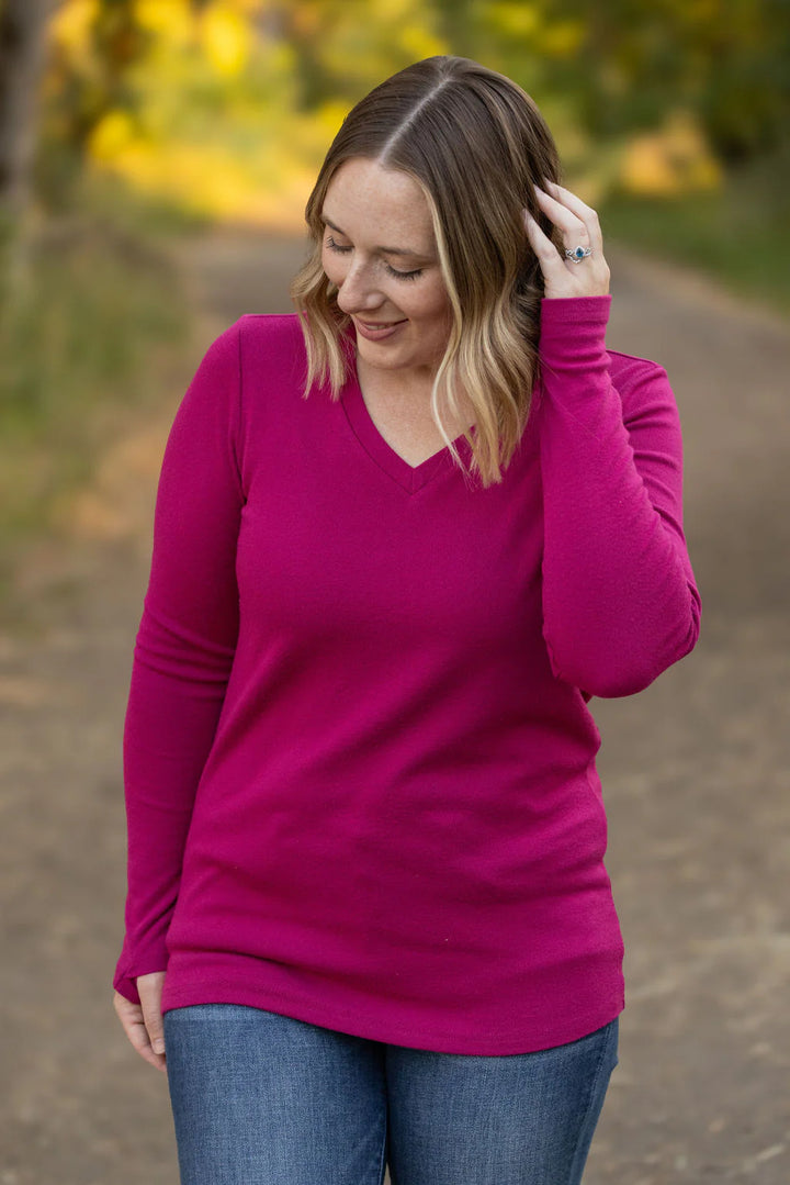 Leah Long Sleeve V-Neck Top | Magenta